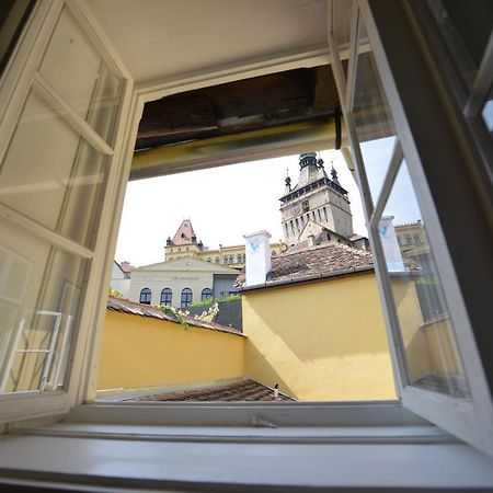 Appartement Casa Augustus à Sighişoara Extérieur photo