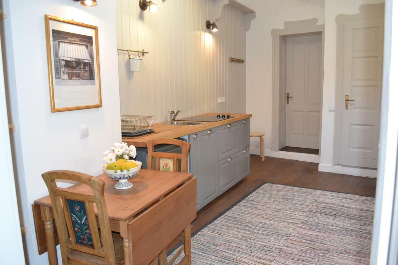 Appartement Casa Augustus à Sighişoara Extérieur photo