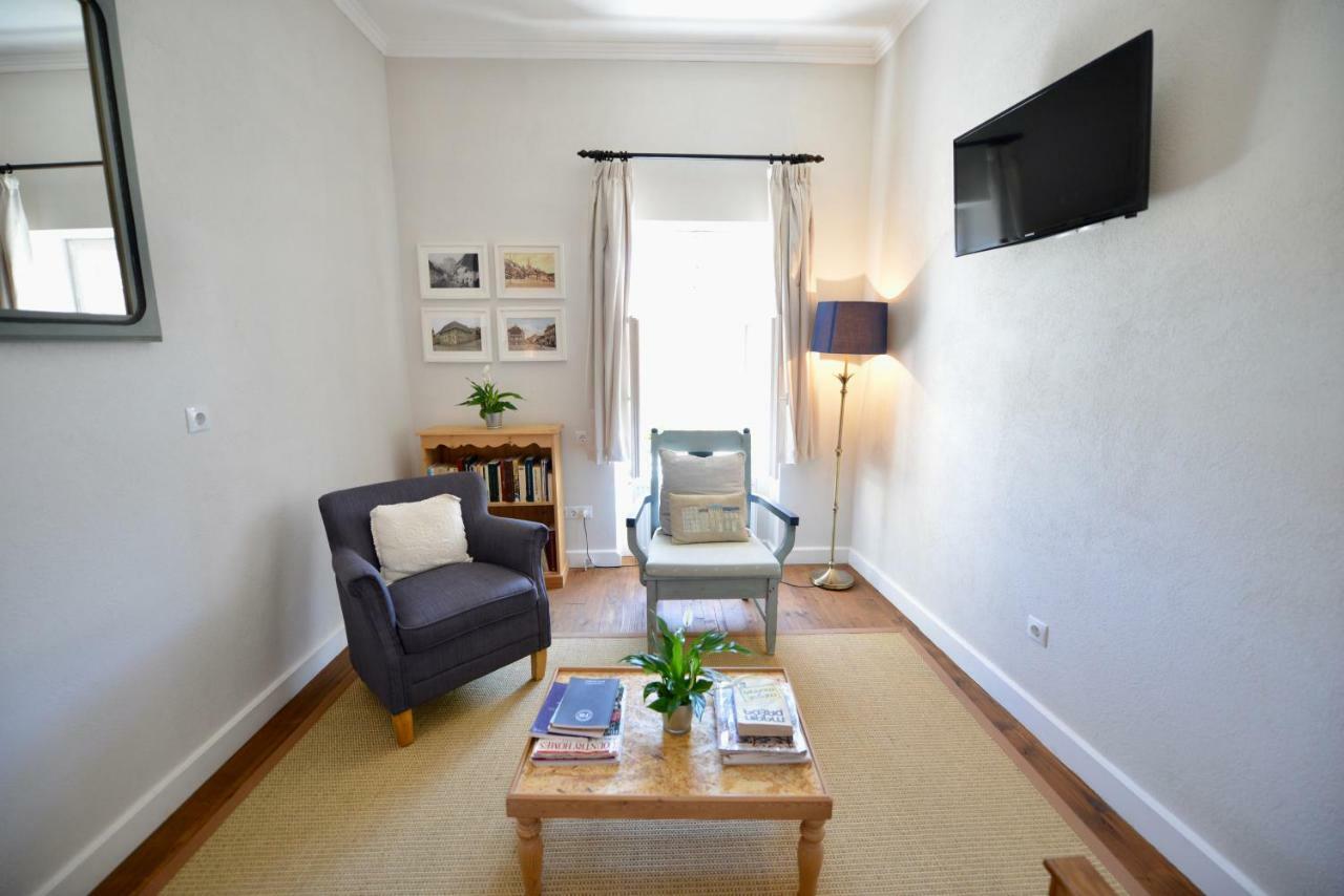 Appartement Casa Augustus à Sighişoara Extérieur photo